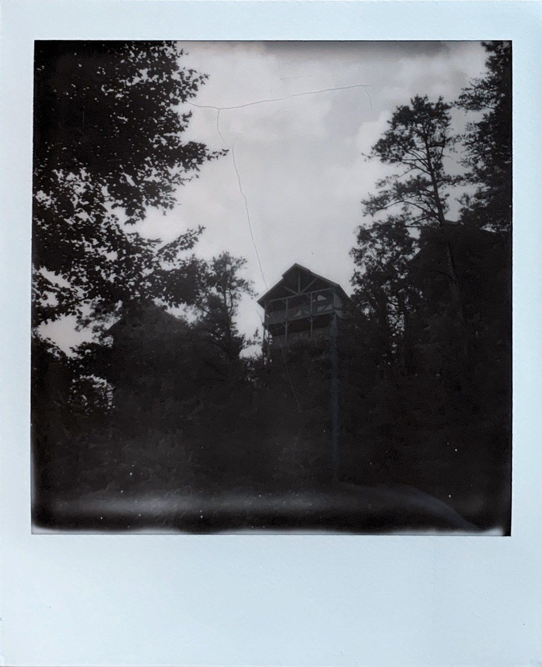 photo616889477250_inner_183-381-544-379-183-833-555-829