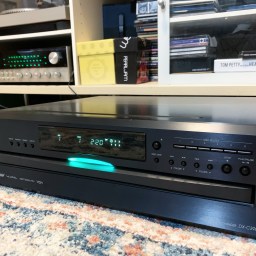 Onkyo DX-C390 CD Player
